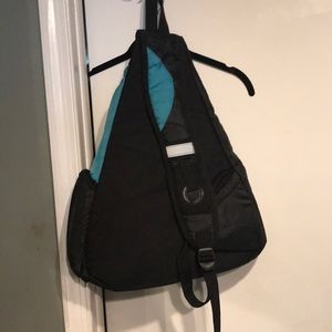 sling bag reebok